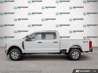 Presenting the 2026 Ford Super Duty F-350 SRW in an impressive white finish with a 4 4 drivetrain an... (image 3)