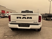 GVWR: 6 350 KG (14 000 LBS),TRANSMISSION: 8-SPEED TORQUEFLITE AUTOMATIC,POWER SUNROOF,IP-MOUNTED AUX... (image 5)
