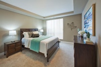 SPACIOUS 2 BEDROOM DEN 2 BATHROOM APARTMENT FOR RENT IN WOODSTOCK! OPEN HOUSE: EVERY WEDNESDAY 2 - 6... (image 5)