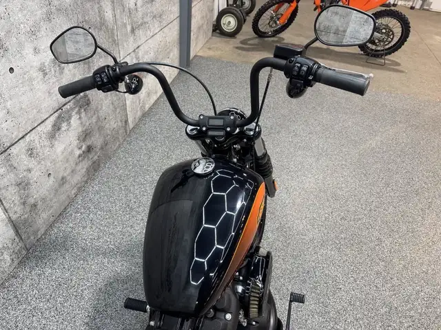 2021 Harley-Davidson FXBBS Street Bob 114 ABS in Sport Touring in Saguenay - Image 9