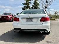 The 2014 Mercedes-Benz E250 BlueTEC 4MATIC represents a peak era for the "W212" generation E-Class,... (image 2)