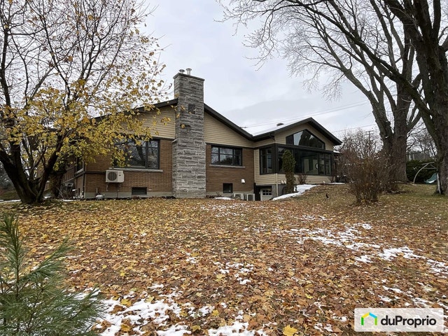 $1,050,000 - Split Level for sale in St-Georges — photo 1