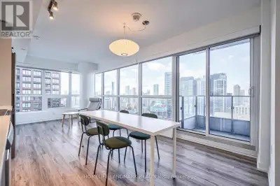 3002 - 395 BLOOR STREET E Toronto (North St. James Town), Ontari