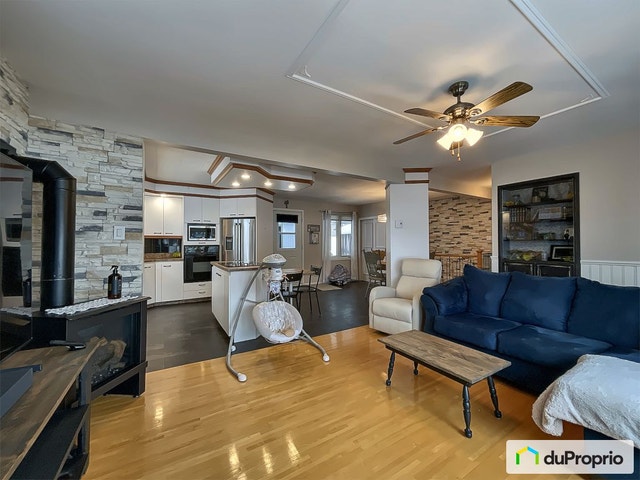 $370,000 - Bungalow for sale in La Baie — photo 2