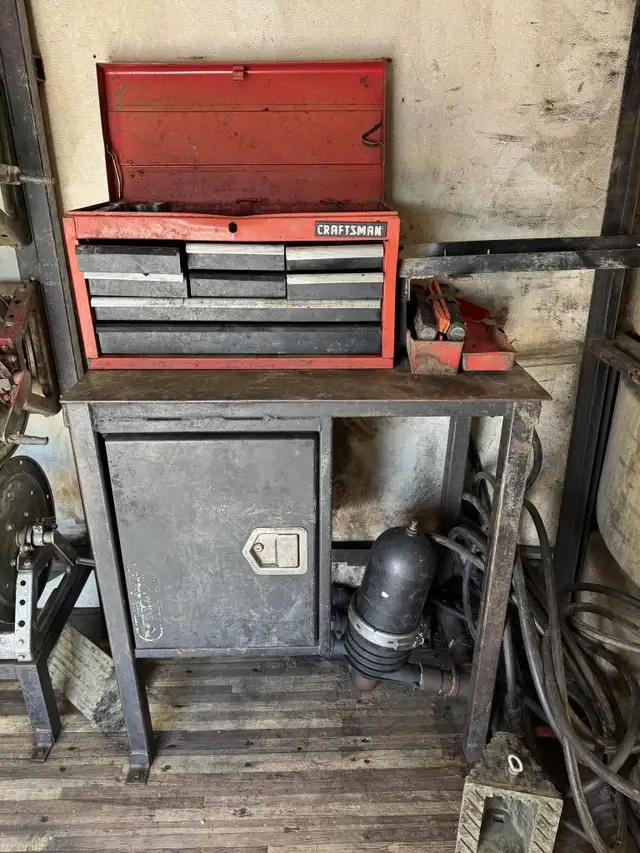 2005 PETERBILT 335 in Heavy Trucks in Saskatoon - Image 30