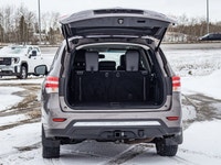 This Nissan is a spacious and practical SUV that's built for family life and everyday versatility. T... (image 7)