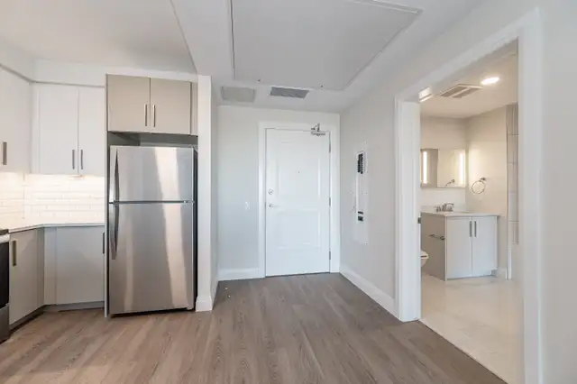 Large 1 Bedroom Suite Available - 799 Sq. Ft. in Long Term Rentals in Kitchener / Waterloo - Image 10
