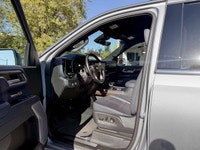 2023 CHEVROLET SILVERADO 4WD 6.2L CREW CAB HIGH COUNTRY EN SUPERBE CONDITION MECANIQUE ET ESTHETIQUE... (image 1)