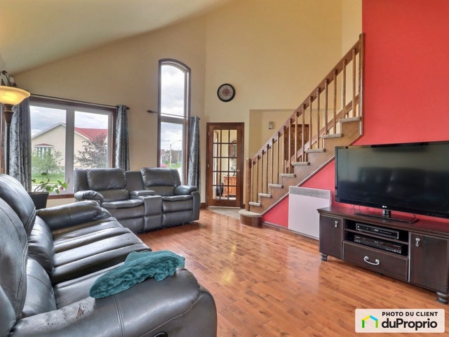 $695,000 - 1 1/2 Storey for sale in Val-d'Or — photo 3