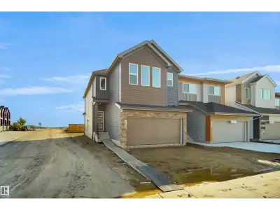 Welcome to the Willow built by the award-winning builder Pacesetter homes and is located in the hear...