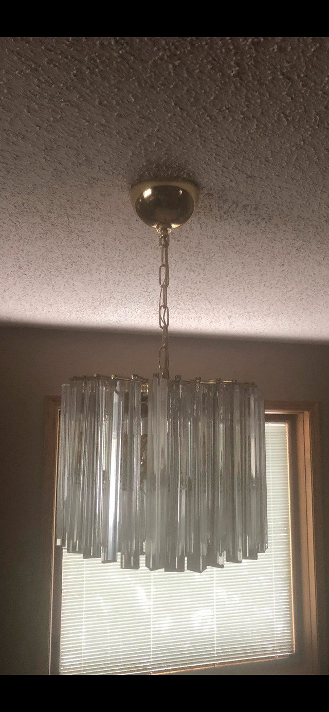 Chandelier Light Fixture. Like new! Indoor Lighting & Fans