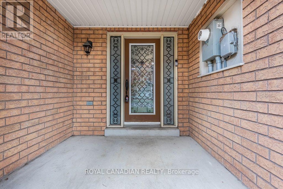 22 BAY BREEZE DRIVE Brampton (Sandringham-Wellington), Ontario 5