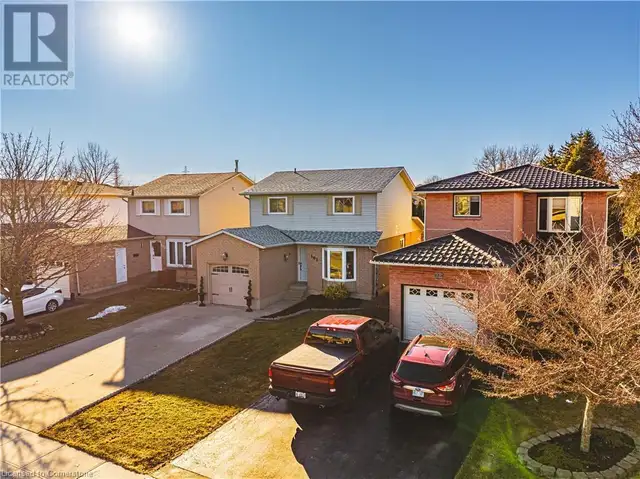 103 BROUGHTON Avenue Hamilton, Ontario62864756857729122