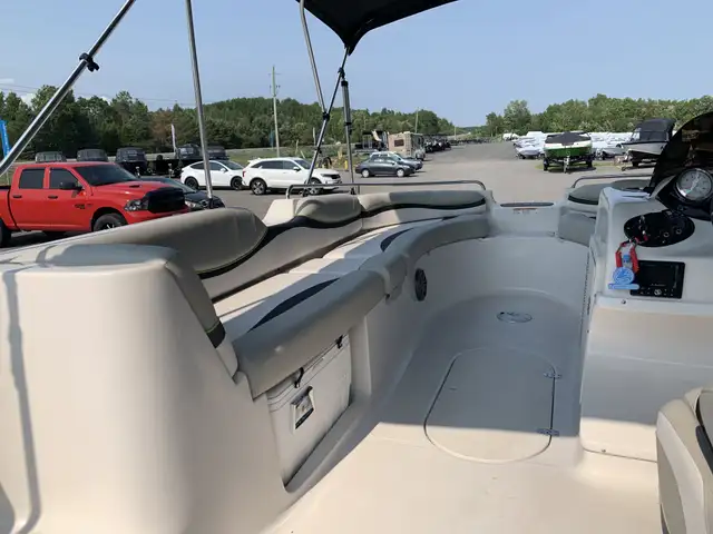 2023 Legend Vibe D19 Deck Boat in Powerboats & Motorboats in Sudbury - Image 20