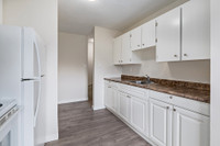 Welcome to WaverTree Apartments, where comfort and convenience come together in a welcoming communit... (image 3)