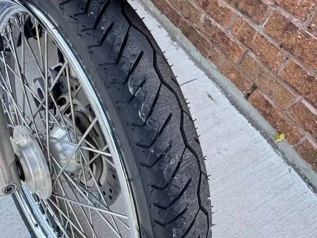 2006 Harley-Davidson XL1200C Custom **CANADIAN BIKE** **LOW KM** in Street, Cruisers & Choppers in Markham / York Region - Image 24