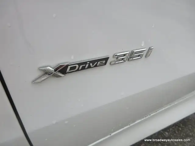 2016 BMW X6 LOADED ALL-WHEEL-DRIVE 5 PASSENGER 3.0L - V6.. NAVIG in Cars & Trucks in Markham / York Region - Image 20