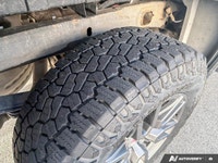 4WD Crew Cab 147 AT4 ... Engine: Gas V8 6.2L/376 Other Equipment ENGINE 6.2L ECOTEC3 V8 (420 hp [313... (image 9)