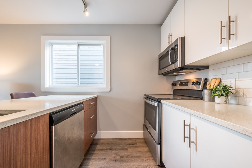 Halifax Executive 2 Bedroom Apartment 4