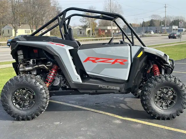 2025 POLARIS RZR XP 1000 PREMIUM (FINANCING AVAILABLE) in ATVs in Kelowna - Image 7
