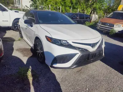CANADIAN LUCKY CAR INC. For more information please call the dealership at 416-2O8-O2OO We are locat...
