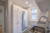 Renovated Akelius two bedroom apartment for rent. Located near Mount-Stephen in the Westmount neighb... (image 3)