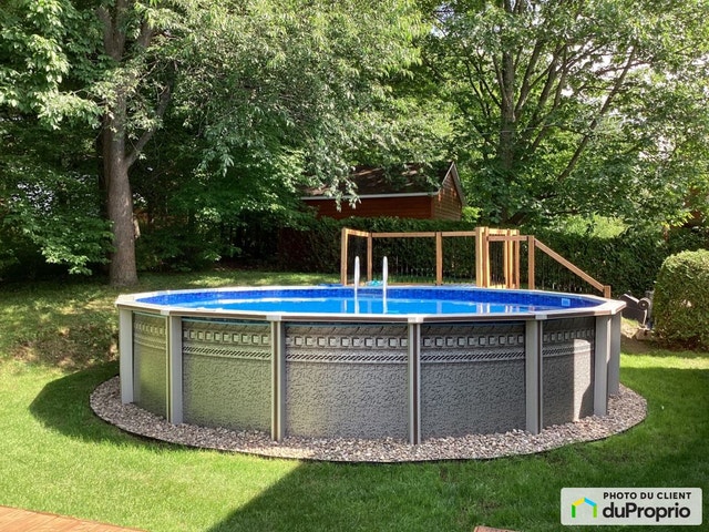 $679,000 - 2 Storey for sale in Sherbrooke (Jacques-Cartier) — photo 3