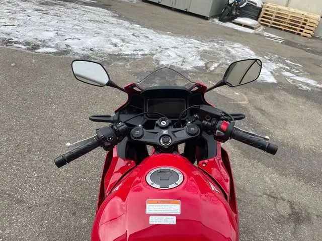 2025 Honda CBR500R in Street, Cruisers & Choppers in Calgary - Image 12