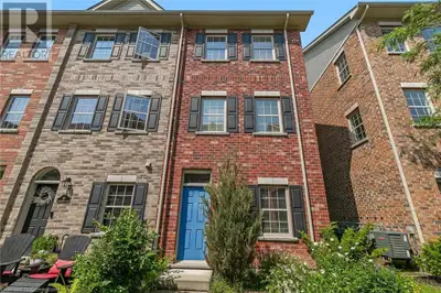 12 OXFORDSHIRE Lane Kitchener, Ontario