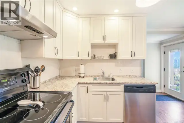 1720 McLauchlin Dr Courtenay, British Columbia in Houses for Sale in Comox / Courtenay / Cumberland - Image 35