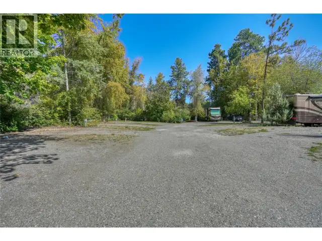 3960 Beach Avenue Peachland, British Columbia in Land for Sale in Penticton - Image 15