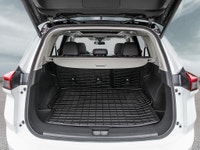 Engine: 1.5L DOHC 12-valve 3-cylinder Direct Injection Turbocharged L/100Km City: 8.3 L/100Km Hwy: 6... (image 6)