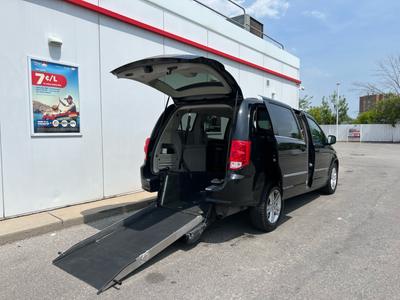 ♿ 2016 Dodge Grand Caravan Crew – Wheelchair Accessible Beast ♿ Savaria POWER RAMP - Rear Entry | Bl...