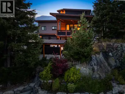 Beautifully perched in the Benchlands, this custom home offers the ideal mix; close to town, wonderf...