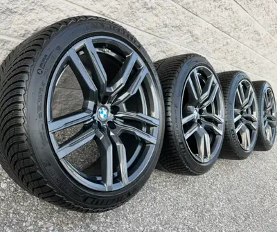 Michelin Pilot Alpin 5 SUV Winter Tires and original 21 inch BMW X5M / X6M Competition "Style 808M"...