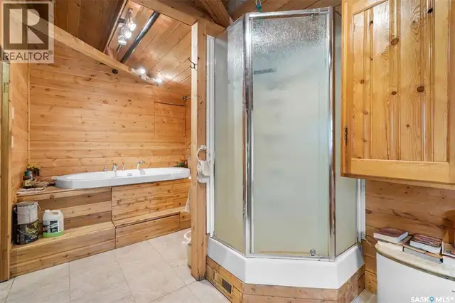 12 Lakeview DRIVE Northern Admin District, Saskatchewan in Houses for Sale in Meadow Lake - Image 12