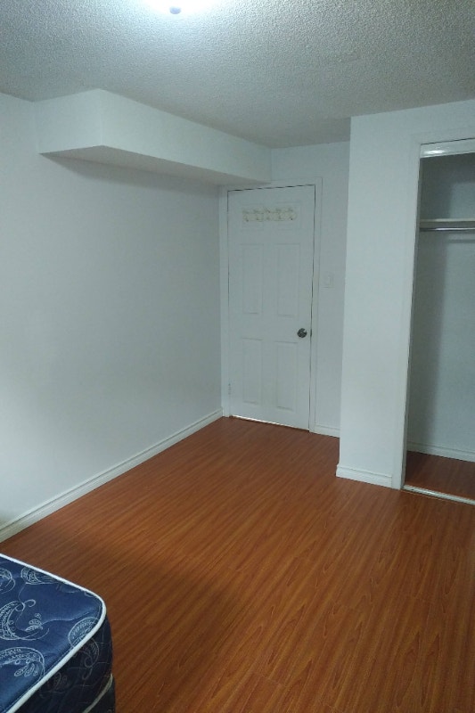 Room for Rent mississauga Room Rentals & Roommates Mississauga / Peel Region Kijiji