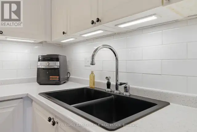 36 WHELER COURT Uxbridge, Ontario in Houses for Sale in Markham / York Region - Image 5