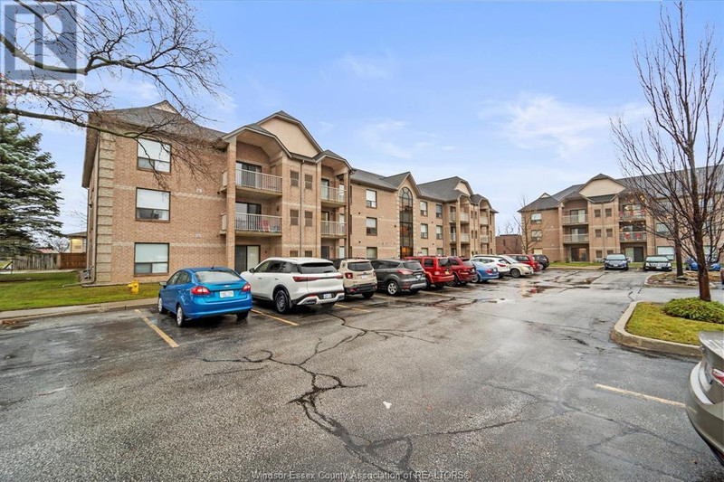 401 GRAND MARAIS ROAD West Unit 208 Windsor, Ontario Condos for Sale