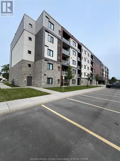 4578 Huron Church Line Sandwich West, Ontario