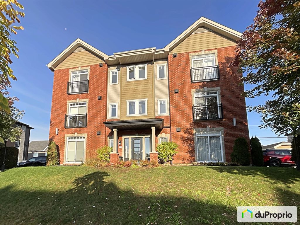 $399,900 - Condominium for sale in St-Jérôme (Bellefeuille) — photo 2