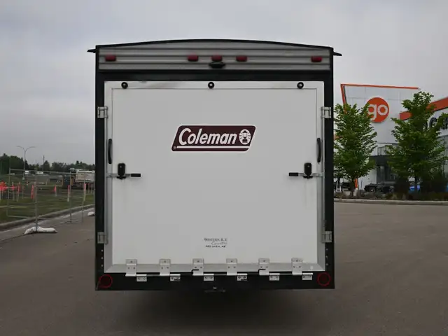 2018 Lantern 300TQ in Travel Trailers & Campers in St. Albert - Image 6