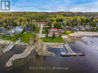 MAIN - 2 BEACON STREET Tay, Ontario
