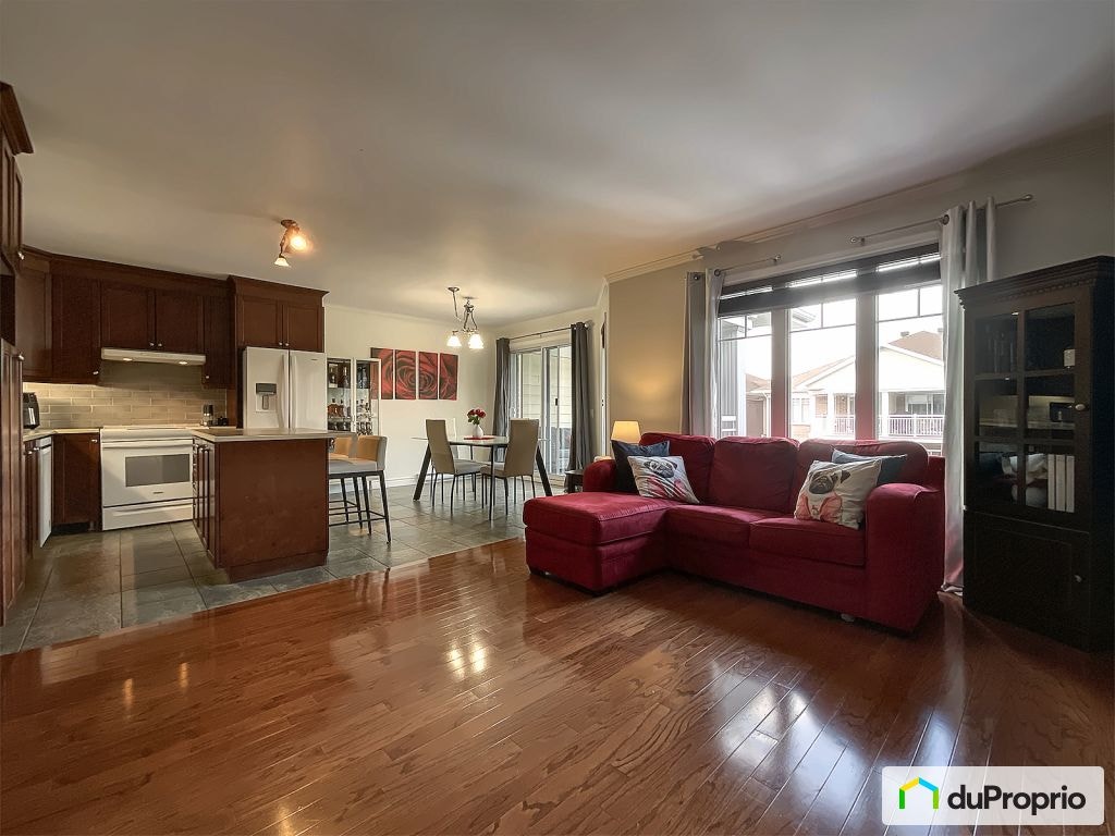 $299,000 - Condominium for sale in Levis — photo 1