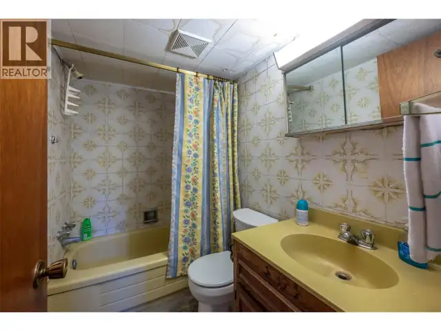 3910 North Naramata Road Naramata, British Columbia in Land for Sale in Penticton - Image 25
