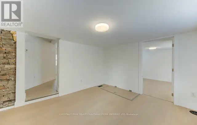 190 LANCASTER STREET E Kitchener, Ontario in Houses for Sale in Kitchener / Waterloo - Image 12