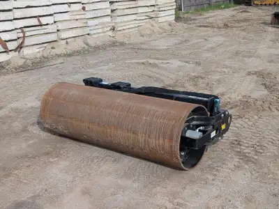 2022 CATERPILLAR CV119 73 IN. COMPACTOR WHEEL - Skid Steer Attachment Located in Castlegar, BC. 2022...
