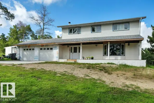 254023 Twp Rd. 460 Rural Wetaskiwin County, Alberta in Houses for Sale in Edmonton - Image 2