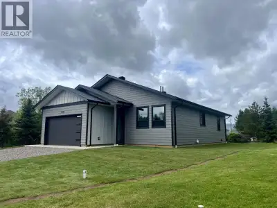 Brand new 3 bed 2 bath new build! Outside the lawn has freshly laid sod, Hardi board siding, asphalt...