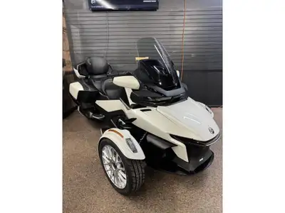 Come visit us at Adventure Motors!! 2026 Can-Am SPYDER RT LIMITED As low as $102 weekly O.A.C! BRP p...